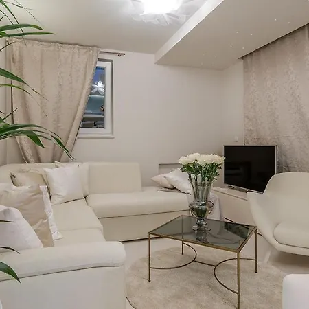 Apartment Levelup