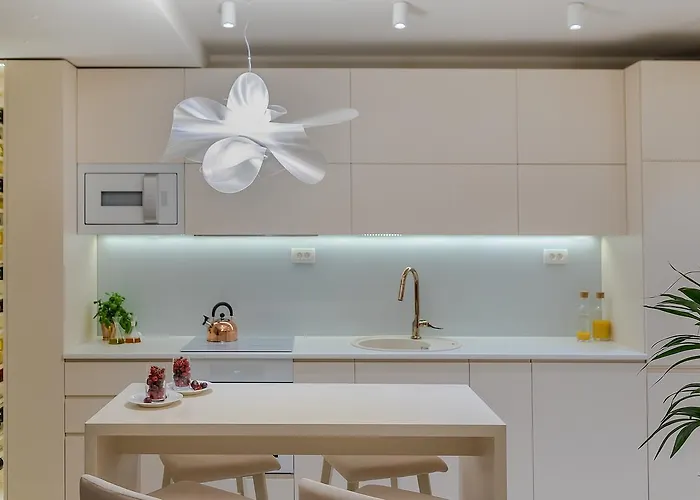 Levelup 아파트 스플리트