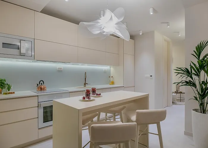 Levelup 아파트 스플리트