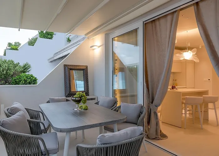 Levelup 아파트 스플리트